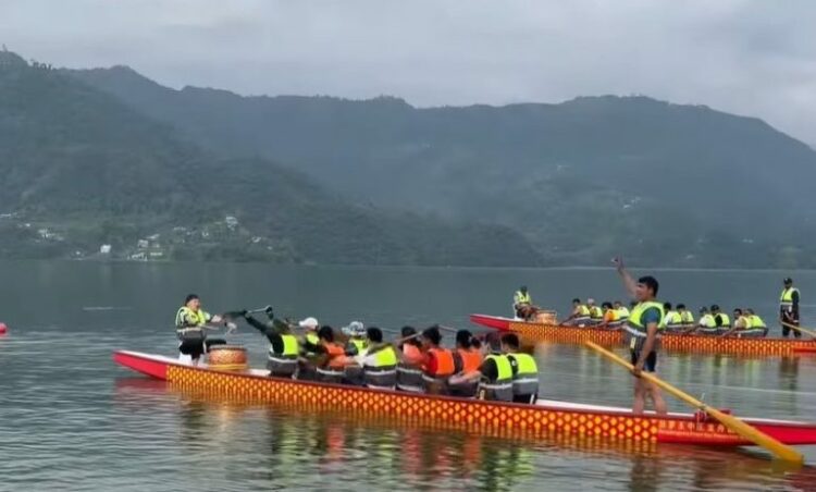 ड्रागन बोट रेस फेस्टिभल