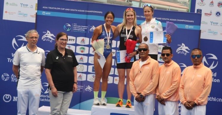 ट्रायथलन, महिलातर्फ